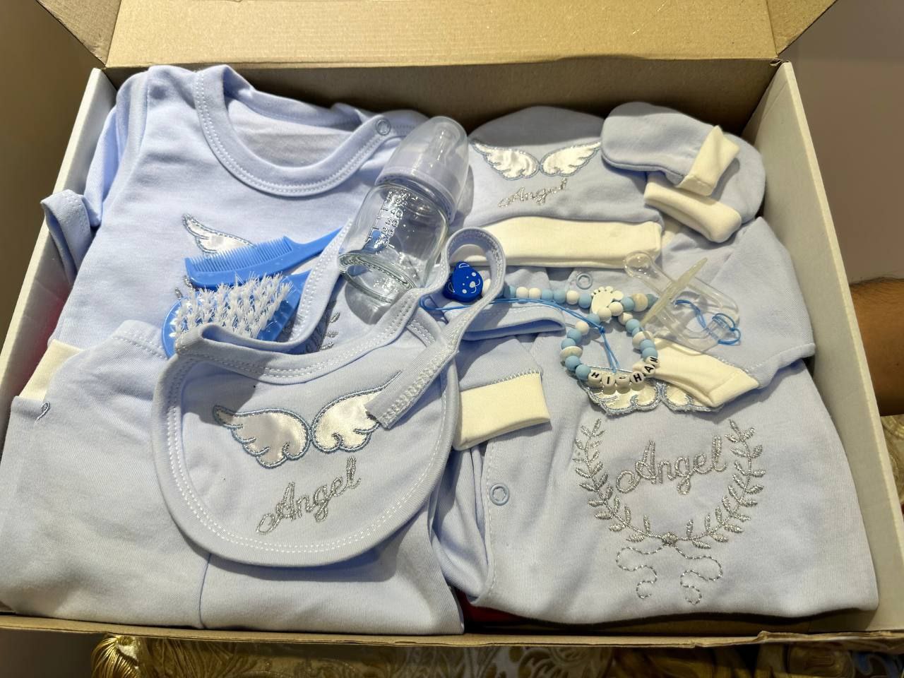 علبة هدايا أولادي